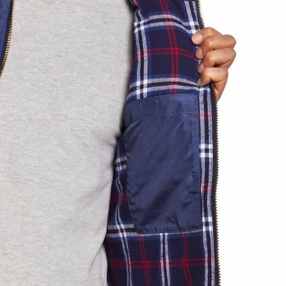 Weatherproof Vintage Men’s Flannel Lined Puffer Vest Medium - Picture 3 of 6